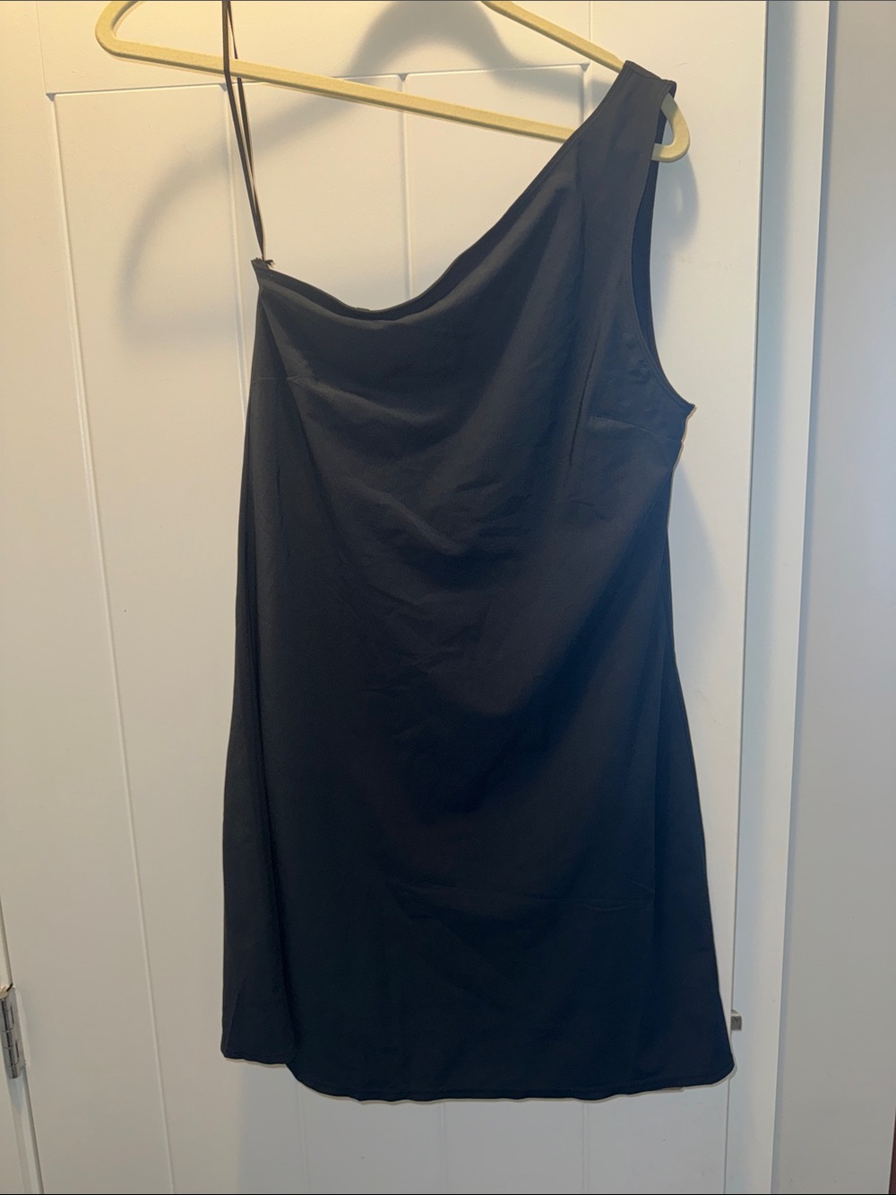 A&F Traveller One-Shoulder Dress- M-Tall